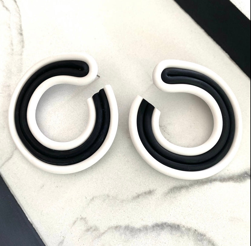 RESTOCK SOON B+W Chloe- Preorder