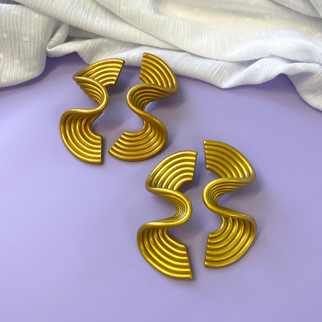 PREORDER- Metallic Gold Rise Stud